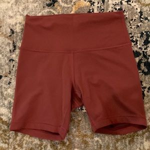 Lululemon Wunder Train High-Rise short 6” size 6 ancient copper